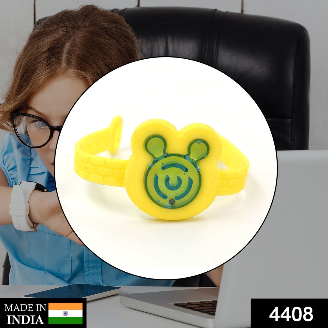 Kid's wrist watch with Mickey Mouse design